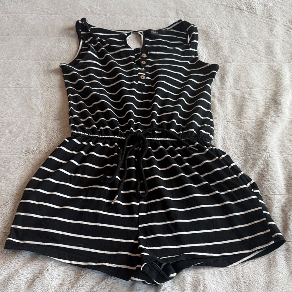 Black and White Striped Romper Yibock Size Small Button V-Neck